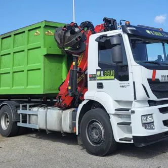CAMION IVECO CON CARICATORE EPSILON PALFINGER 150Z CON RAGNO LUNGO MT. 9,60 PU0' ALZARE FINO A 25 QL.